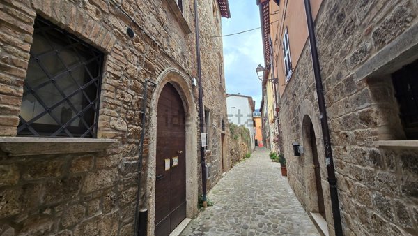 appartamento in vendita ad Ascoli Piceno in zona Centro Storico