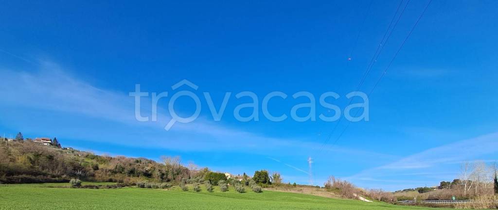 casa indipendente in vendita ad Ascoli Piceno in zona Croce di Tolignano