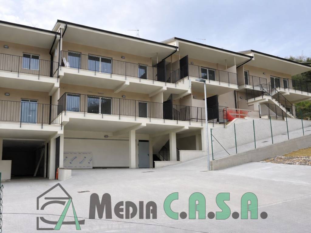 appartamento in vendita ad Ascoli Piceno