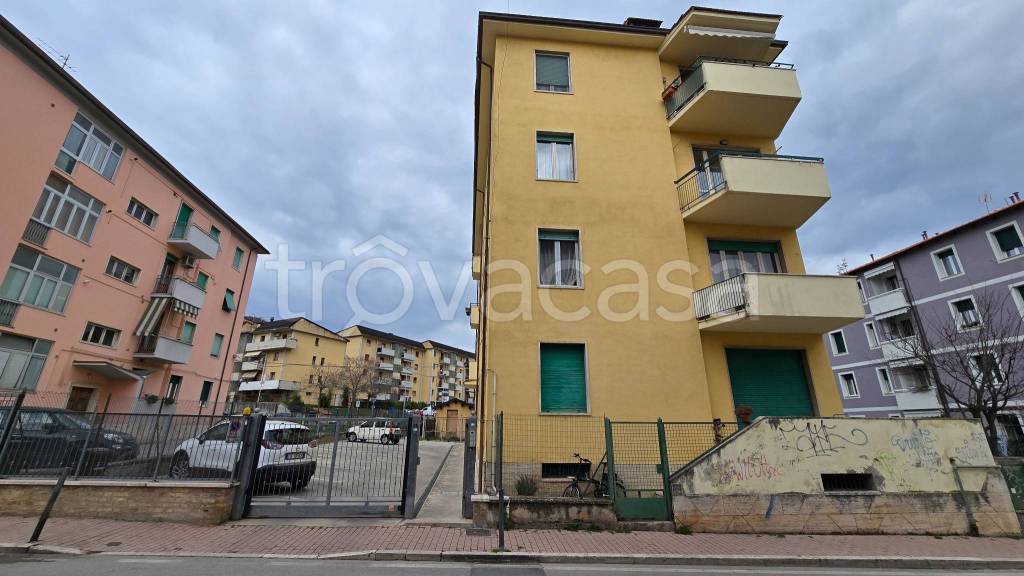 appartamento in vendita ad Ascoli Piceno in zona Centro Storico