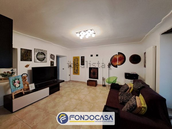 casa indipendente in vendita ad Ascoli Piceno in zona Monticelli