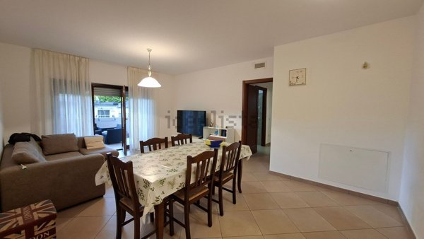 appartamento in vendita ad Ascoli Piceno in zona Campo Parignano