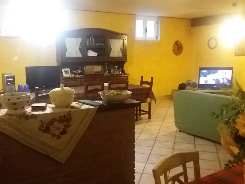 casa indipendente in vendita ad Ascoli Piceno in zona Monticelli
