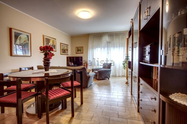 appartamento in vendita ad Ascoli Piceno in zona Monticelli