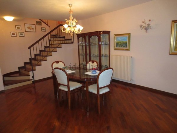 casa indipendente in vendita ad Ascoli Piceno in zona Lisciano