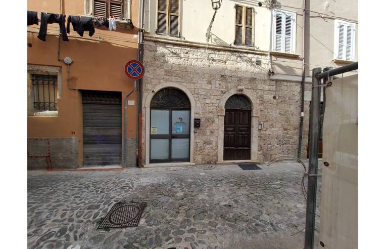 appartamento in vendita ad Ascoli Piceno in zona Centro Storico