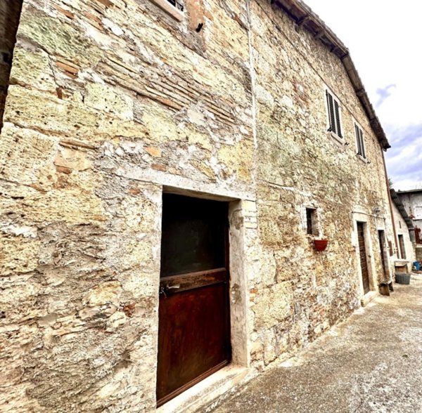 casa indipendente in vendita ad Ascoli Piceno