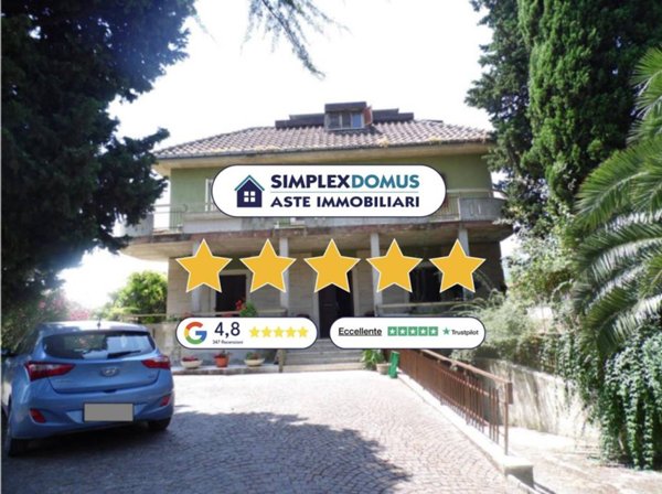 casa indipendente in vendita ad Ascoli Piceno in zona Monticelli