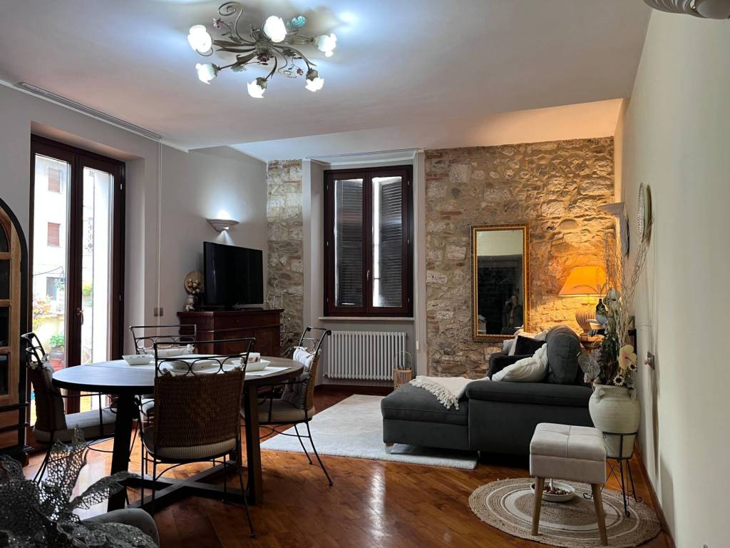 appartamento in vendita ad Ascoli Piceno in zona Centro Storico