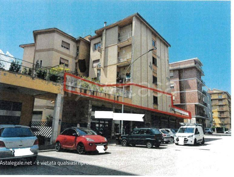 appartamento in vendita ad Ascoli Piceno