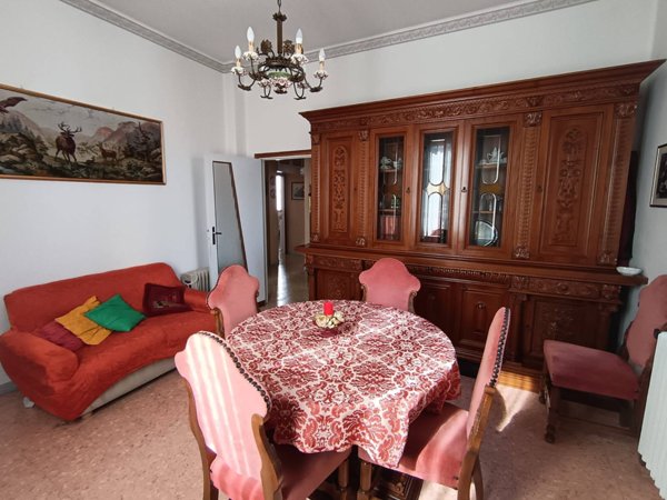 appartamento in vendita ad Ascoli Piceno in zona Campo Parignano