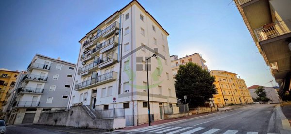 appartamento in vendita ad Ascoli Piceno in zona Porta Maggiore