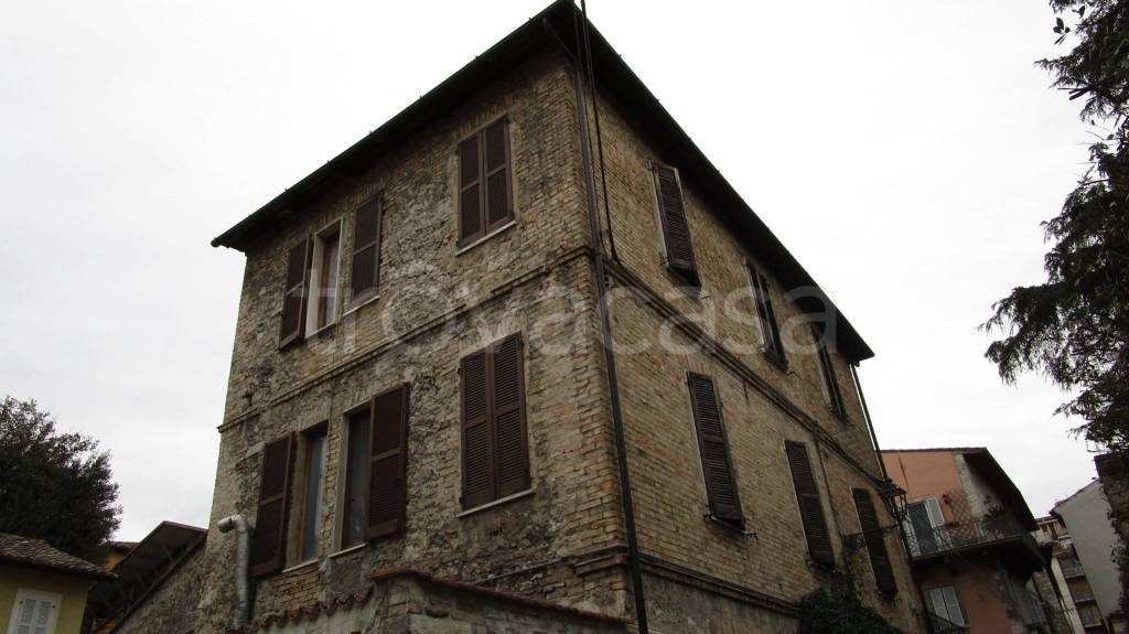 appartamento in vendita ad Ascoli Piceno in zona Centro Storico