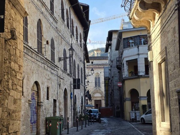 appartamento in vendita ad Ascoli Piceno in zona Centro Storico