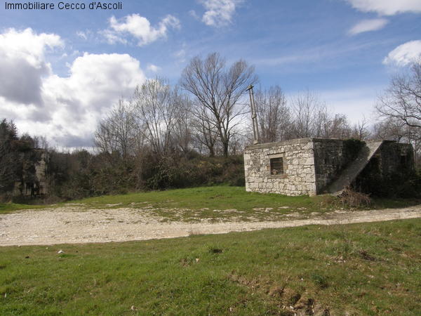casale in vendita ad Ascoli Piceno in zona Colle San Marco