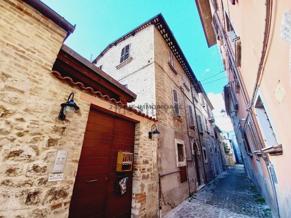 appartamento in vendita ad Ascoli Piceno in zona Centro Storico