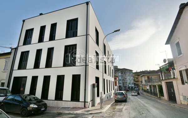 appartamento in vendita ad Ascoli Piceno