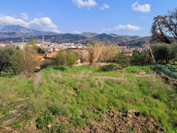 terreno edificabile in vendita ad Ascoli Piceno in zona Porta Maggiore