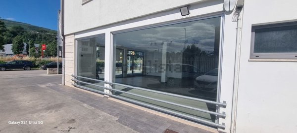 ufficio in vendita ad Ascoli Piceno