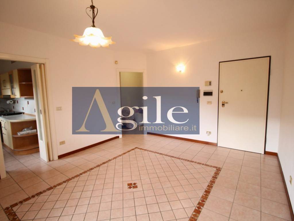 appartamento in vendita ad Ascoli Piceno in zona Borgo Solestà