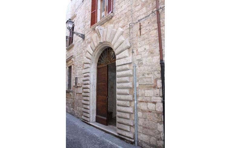 appartamento in vendita ad Ascoli Piceno in zona Centro Storico