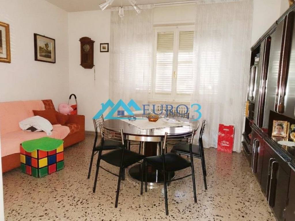 appartamento in vendita ad Ascoli Piceno