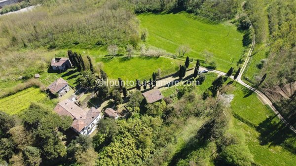 terreno edificabile in vendita ad Ascoli Piceno in zona Mozzano
