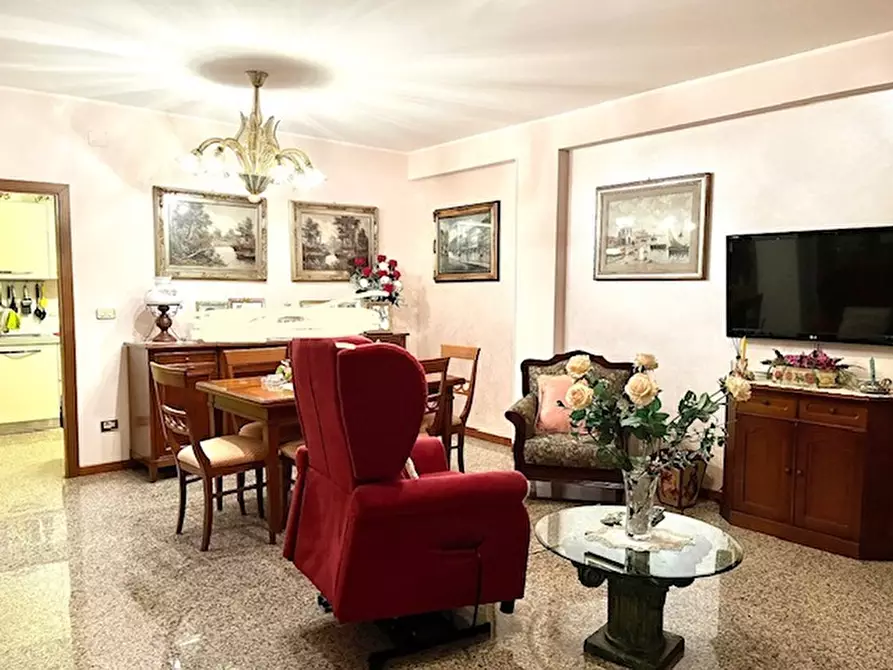 appartamento in vendita ad Ascoli Piceno
