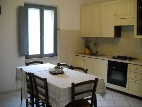 appartamento in vendita ad Ascoli Piceno in zona Castel Trosino