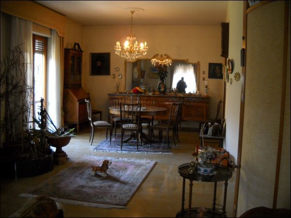 appartamento in vendita ad Ascoli Piceno in zona Piazzarola
