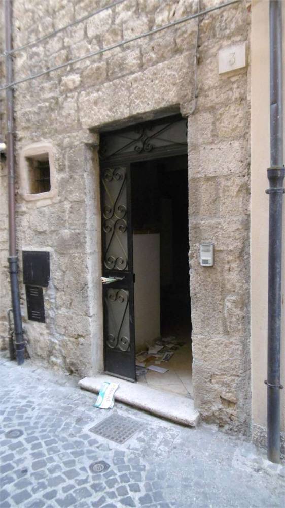 appartamento in vendita ad Ascoli Piceno in zona Centro Storico