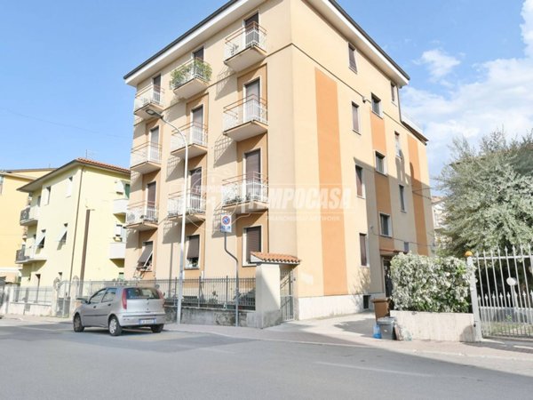 appartamento in vendita ad Ascoli Piceno in zona Borgo Solestà