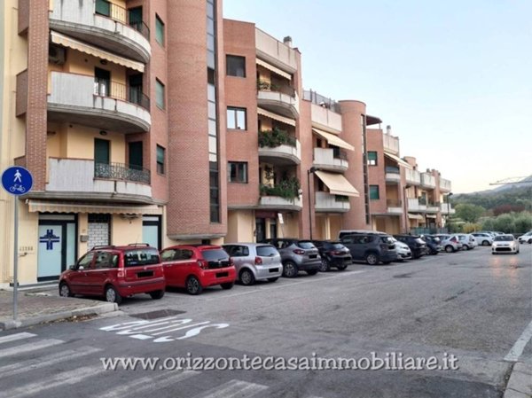 appartamento in vendita ad Ascoli Piceno in zona Monticelli