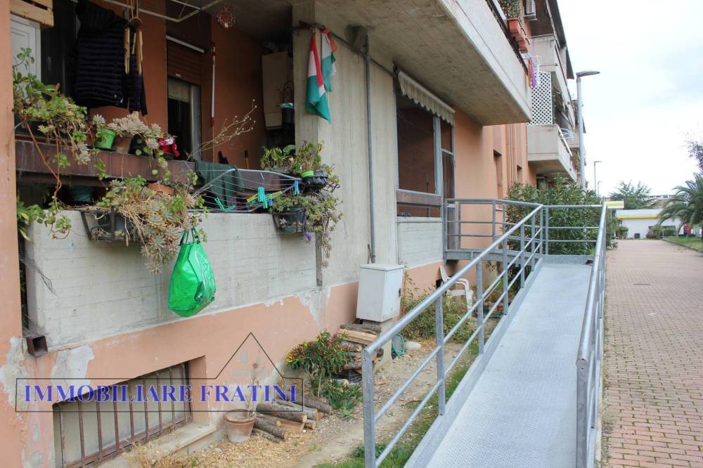 appartamento in vendita ad Ascoli Piceno in zona Monticelli