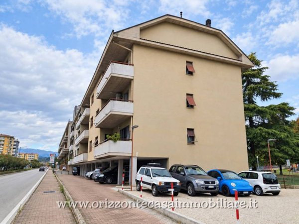 appartamento in vendita ad Ascoli Piceno in zona Monticelli