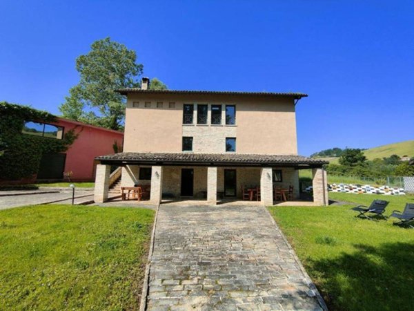 azienda agricola in vendita a Carassai