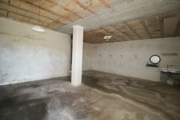 casa indipendente in vendita a Carassai