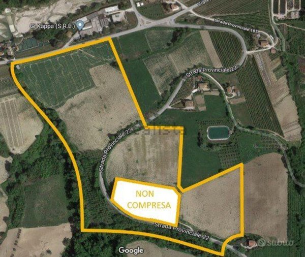 terreno agricolo in vendita a Carassai