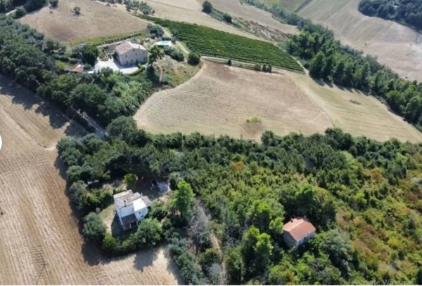 appartamento in vendita a Carassai