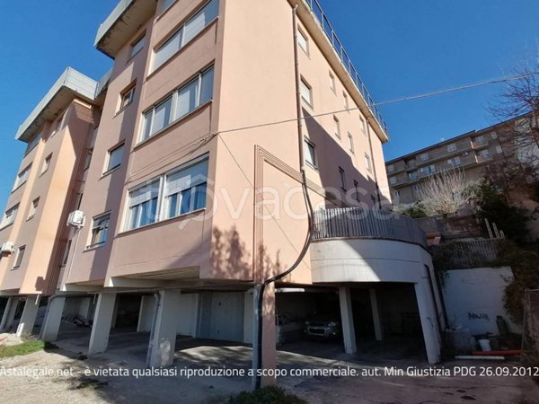 appartamento in vendita a Carassai