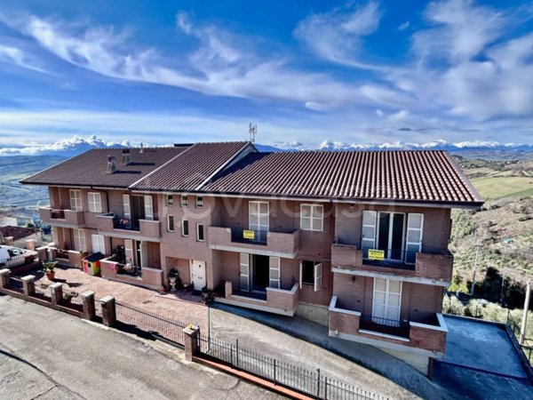 appartamento in vendita a Carassai