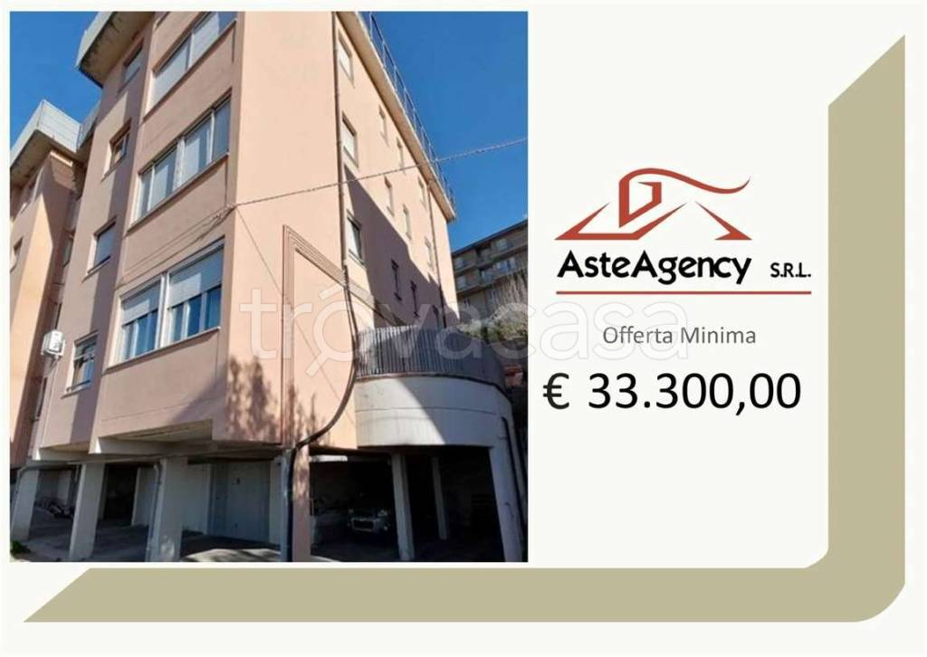 appartamento in vendita a Carassai