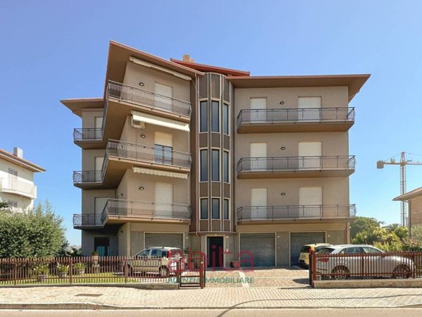 appartamento in vendita a Castel di Lama in zona Piattoni/Villa Sant'Antonio
