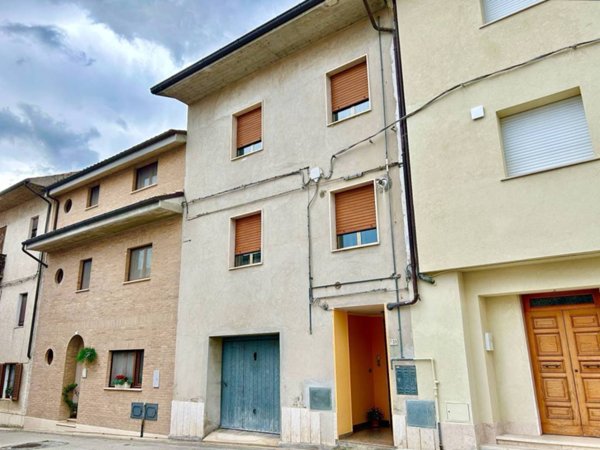 casa indipendente a Castel di Lama in zona Piattoni/Villa Sant'Antonio