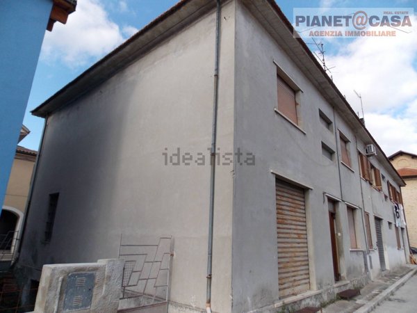 casa indipendente in vendita a Castel di Lama