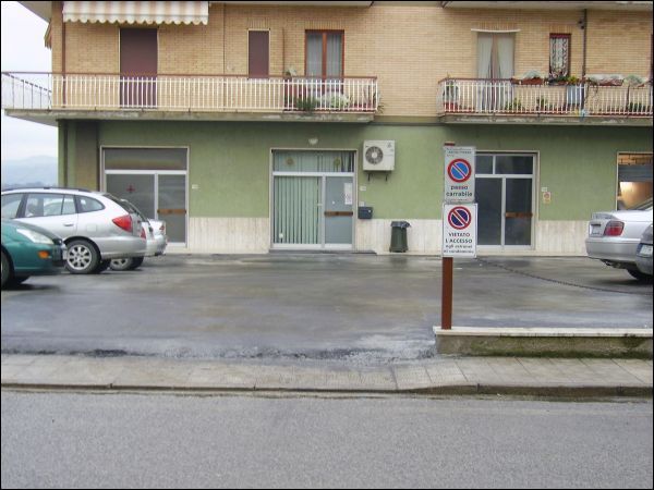 negozio in vendita a Castel di Lama