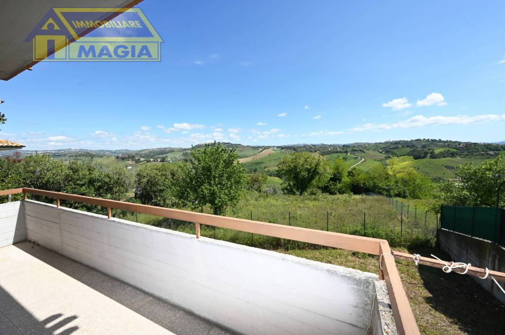 appartamento in vendita a Castel di Lama