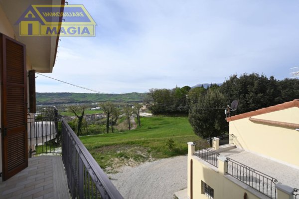 casa indipendente in vendita a Castel di Lama