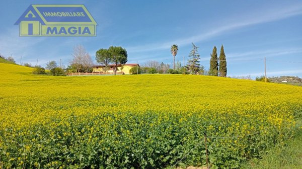 casa indipendente in vendita a Castel di Lama