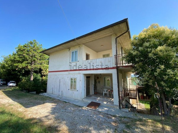 appartamento in vendita a Castel di Lama in zona Piattoni/Villa Sant'Antonio